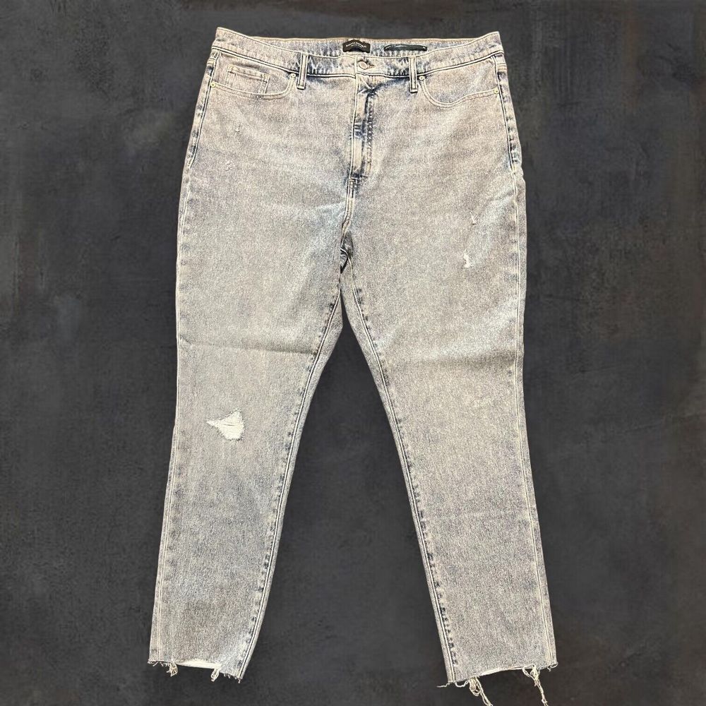 Banana Republic Jeans Women’s 35 Long High-Rise‎ Slim Light Wash Denim Raw Hem